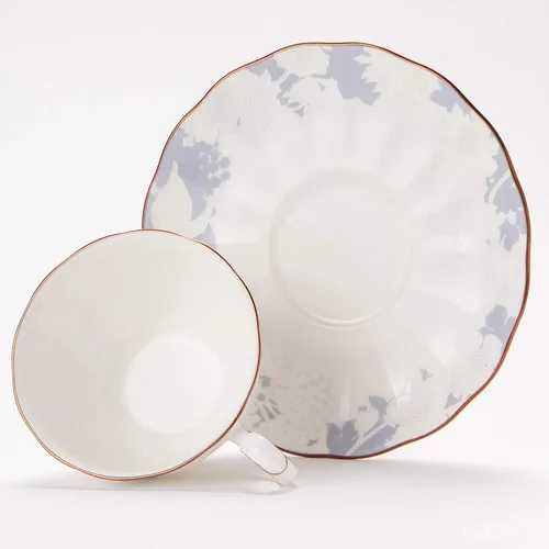 Miniatura 3 de Narumi 52187-6792 - Plato de taza, color rosa blanco, 7.3 onzas líquidas (210 cc), azul, patrón floral, elegante, elegante, regalo, té, café, caja