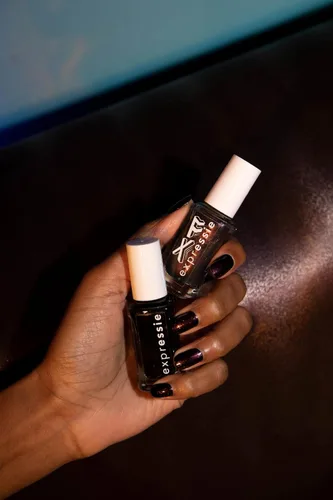 Miniatura 7 de essie Expressie FX Filter - Esmalte de uñas vegano de secado rápido, capa superior cromada, Oil Slick, 0.33 onzas líquidas