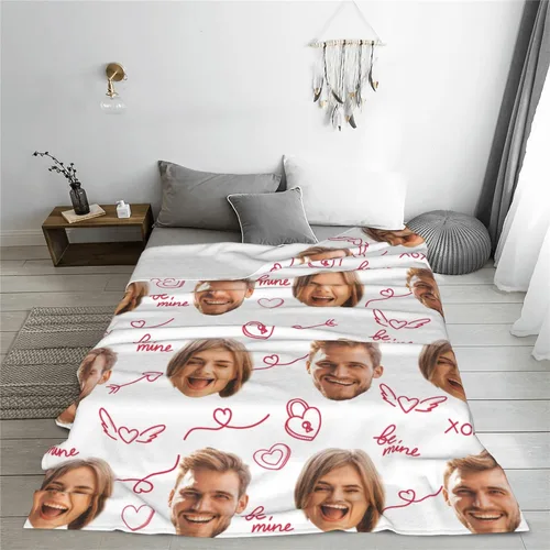 Miniatura 6 de Manta de fotos personalizada para parejas, 30 x 40 pulgadas, divertida manta de franela de forro polar suave con patrón de corazón sin costuras