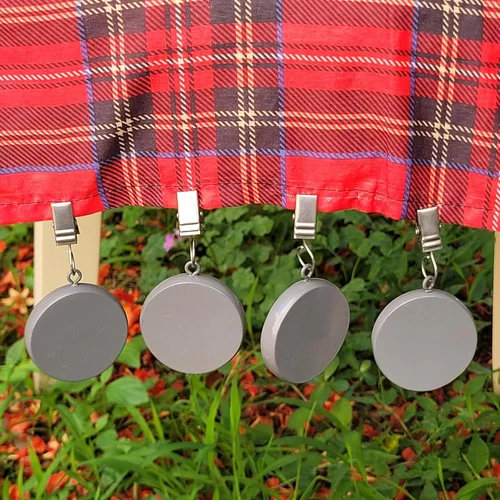 Miniatura 31 de TwoFish Home - Juego de 4 manteles de resina con diseño de flores amarillas para manteles y pesos, clips para manteles (flores de sol amarillas)