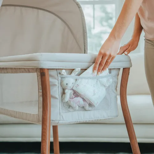 Miniatura 9 de Chicco LullaGo Anywhere LE - Moisés portátil con toldo, colchón impermeable y sábana bajera, moisés de viaje para bebé, incluye bolsa de transporte