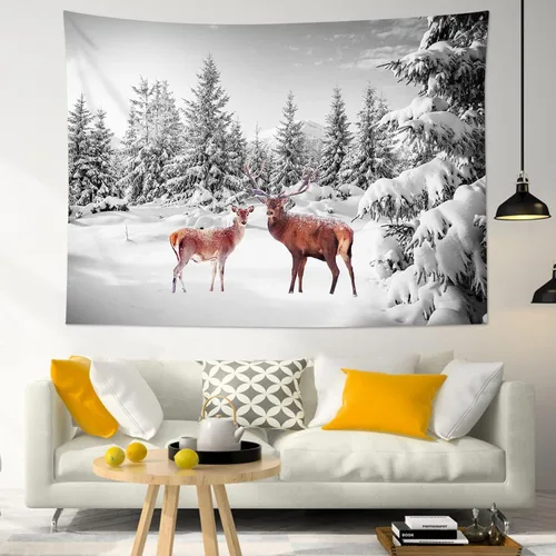 LB Tapiz de bosque nevado para colgar en la pared, lindo ciervo y nieve cubierto de pino, tapiz de pared con cielo gris para dormitorio, tapiz