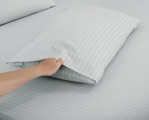 Miniatura 4 de ROYALE LINENS Juego de sábanas de 4 piezas, microfibra suave cepillada, 1 sábana bajera, 1 sábana encimera, 2 fundas de almohada, sin arrugas