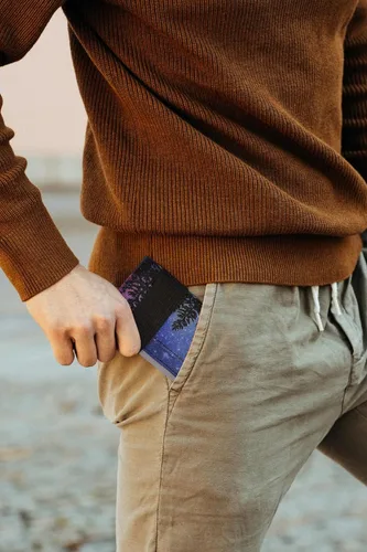 Miniatura 18 de Cartera minimalista fina – Serie Adventure – Lleva tarjetas, efectivo, teléfono, llaves – Se sostiene de forma segura para un fácil acceso – Cartera