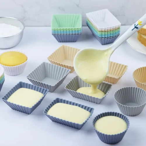 Miniatura 3 de Paquete de 12 moldes de silicona para cupcakes, moldes reutilizables para muffins – moldes redondos, cuadrados y rectangulares para hornear