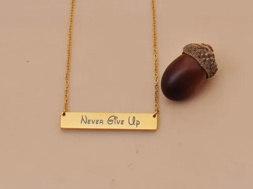 Miniatura 3 de HUAN XUN Collar de barra horizontal con placa de nombre personalizada, chapado en oro