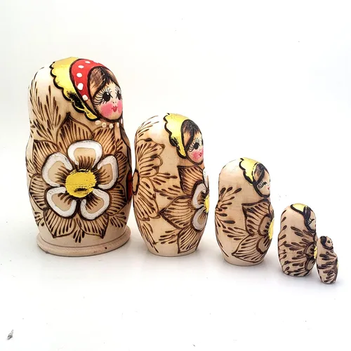 Miniatura 3 de Juego de muñecas rusas de anidación de 5 piezas de madera quemadas de 4 pulgadas de alto