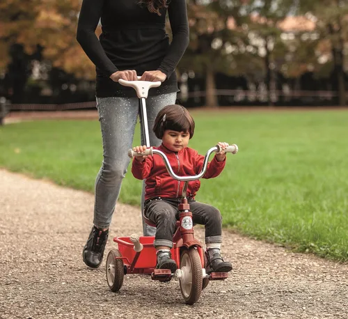 Miniatura 6 de Italtrike Triciclo de pasajero con asa de empuje y cesta para niños pequeños y niños, ingeniería superior, fuerte y duradero, fácil de montar