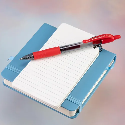 Miniatura 7 de Pilot G2 Bolígrafos de gel premium con punta rodante, punta gruesa de 1 mm, bolígrafos rojos, paquete de 12 - Ideal para la escuela, escritura