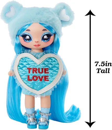 Miniatura 5 de MGA Entertainment Na Na Na Surprise Lily Sarang - Muñeca de moda inspirada en el oso de peluche azul de 7.5 pulgadas con pelo azul claro, vestido