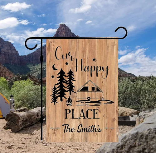 Miniatura 2 de Bandera personalizada para campamento – Letrero de decoración de campamento al aire libre personalizado – Regalo de Happy Camper para cámper