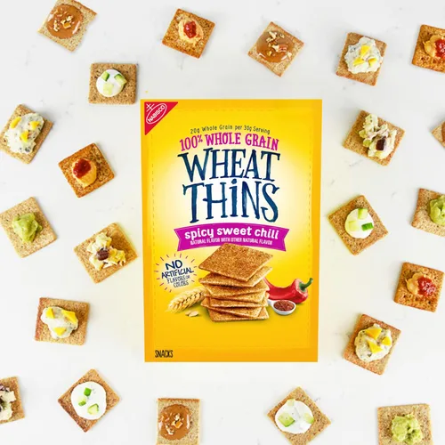 Miniatura 7 de Wheat Thins Snacks picantes de chile dulce, galletas de trigo integral, galletas de aperitivos, 8.5 onzas