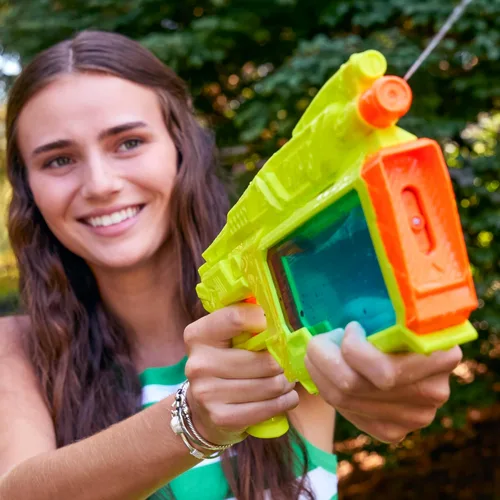 Miniatura 5 de Nerf Super Soaker Dunk-Fill+ Water Blaster Tanque de llenado instantáneo fácil, simplemente sumerge y vaya Tanque de 12.1 onzas líquidas
