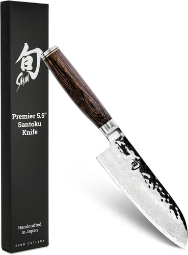 Shun Cutlery Premier Santoku Cuchillo de 5.5 pulgadas, cuchillo de inspiración asiática para preparación de alimentos multiusos, alternativa a