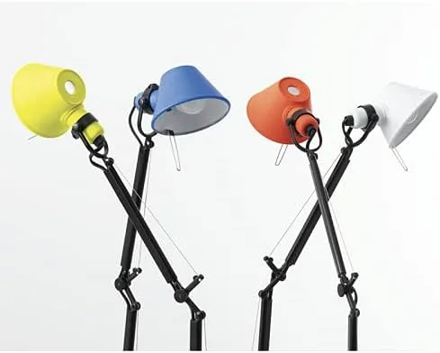 Miniatura 3 de Artemide Tolomeo Micro Bicolor Ajustable Sobremesa Edición Limitada - Nero/Corallo