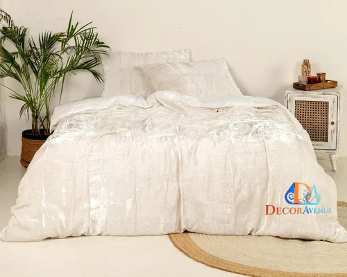 Miniatura 25 de Funda de edredón de terciopelo sólido ultra-luxe, ropa de cama boho UO, funda de colcha Donna, juego de edredón de 3 piezas, juego de cama de Azul