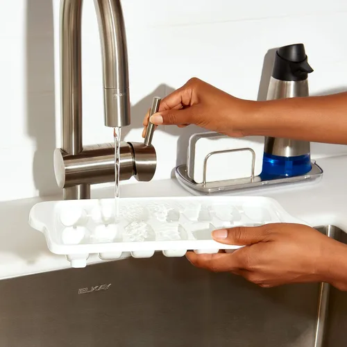 Miniatura 7 de OXO Good Grips - Bandeja para cubitos de hielo, 2 unidades, color blanco