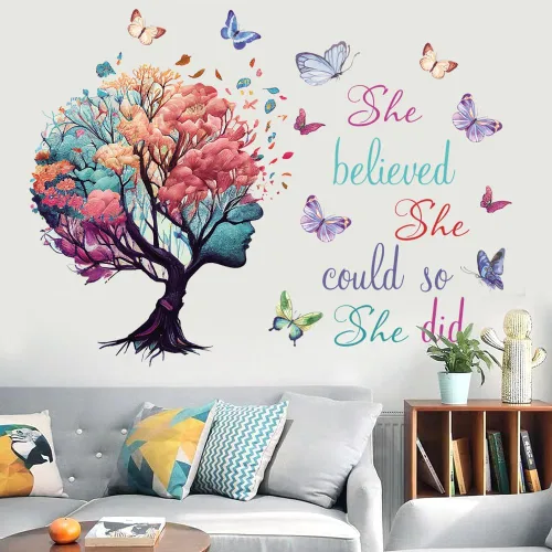 Arte de pared con citas inspiradoras - Adhesivos de árbol y mariposa "She Believed She Could So She Did" para decoración de dormitorio y sala de