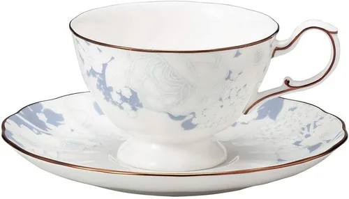 Narumi 52187-6792 - Plato de taza, color rosa blanco, 7.3 onzas líquidas (210 cc), azul, patrón floral, elegante, elegante, regalo, té, café, caja