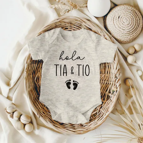 Miniatura 8 de Anuncio de embarazo de Hola Tia y Tio para tía y tío
