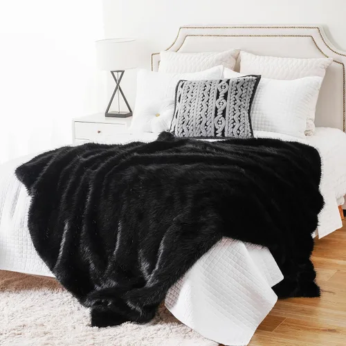 Miniatura 17 de BATTILO HOME Manta de Tiro de Piel Sintética Negra Mullida y Lujosa, Manta Negra para Sofá, Sillón, Silla, Cama, Mantas de Piel Mullida, Suave