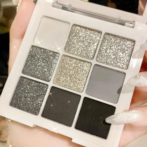 Miniatura 2 de evpct Paleta de sombra de ojos con 9 colores, gris plateado con purpurina, sombra de ojos brillante y ahumada en negro, gris plateado y blanco D-9