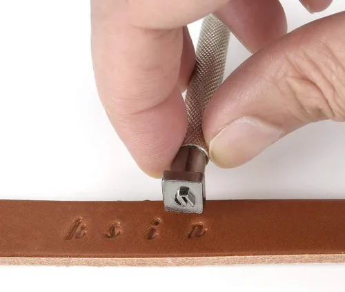 Miniatura 4 de Yoption Juego de 37 herramientas de estampado de carrocería de cuero, 26 letras del alfabeto y 10 sellos de números herramienta de punzón de acero