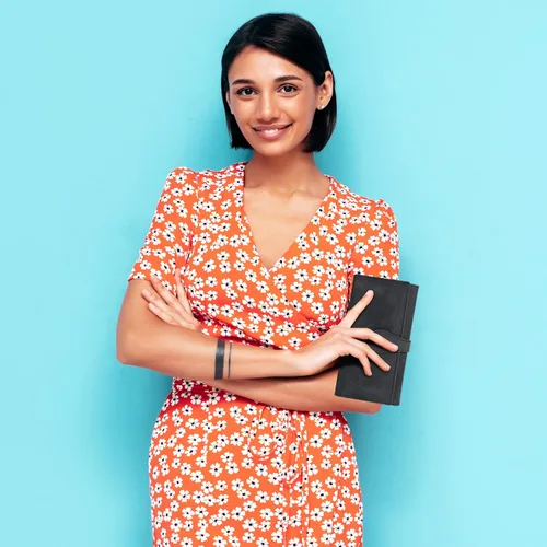 Miniatura 6 de Cartera de cuero real para mujer con bloqueo RFID, diseño triple tarjetero para damas con ventana de identificación