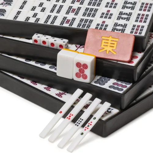 Miniatura 3 de Yellow Mountain Imports Juego de Riichi Mahjong Japonés – Fichas de Tamaño Estándar Blancas y Amarillas – con Ficha de Viento del Este y Estuche