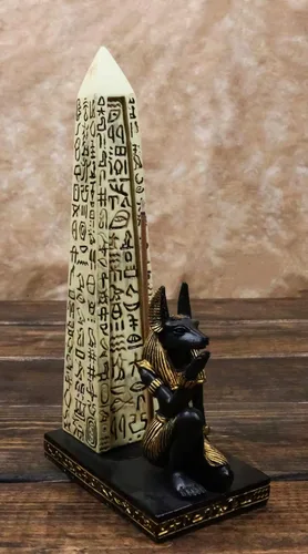 Miniatura 7 de Ebros Gift Tema egipcio Anubis Chacal Perro Deidad Arrodillado por pilar de obelisco jeroglífico Quemador de incienso Escultura Estatuilla de resina