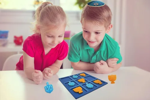 Miniatura 2 de The Dreidel Company Paquete de 3 juegos Hanukkah Tic-Tac-Toe de 8 x 8 pulgadas, eventos de fiesta de juego de mesa Jewih, cumpleaños, premios