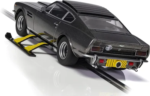 Miniatura 4 de Scalextric C4239 James Bond Aston Martin V8 - Las luces de día, color negro