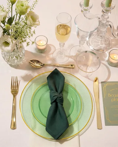 Miniatura 5 de Hioasis 60 platos de plástico verde y dorado, juego de vajilla desechable verde, 30 piezas de cena de 10.25 pulgadas y 30 platos de postre de 7.5