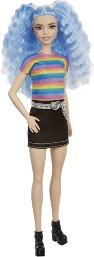 Barbie Fashionistas - Muñeca con pelo largo azul rizado, maquillaje de cara de estrella, camiseta a rayas multicolor, falda vaquera, botas negras y