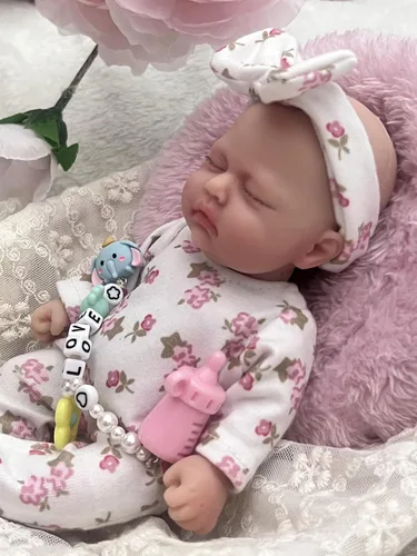 Miniatura 4 de MYREBABY Muñeca Bebé Reborn de 7 Pulgadas, Muñeca de Silicona Niña Betty, Mini Muñecas Realistas de Bebé Recién Nacido de Silicona de Cuerpo