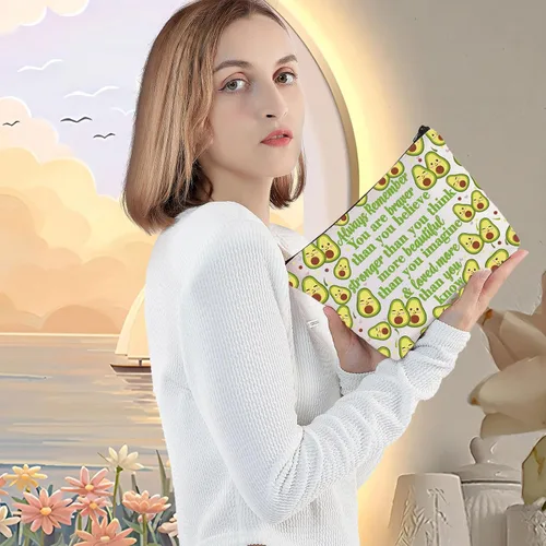 Miniatura 5 de LEVLO Divertida bolsa de maquillaje con diseño de aguacate, regalo inspirado en los amantes del aguacate, con texto en inglés "You Are Braver