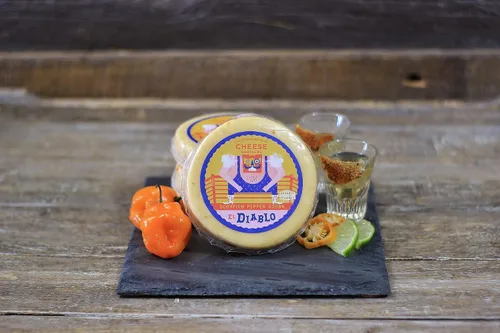 Miniatura 2 de Cheese Bros Queso Sriracha Gouda con miel de bantam Hecho a mano en Wisconsin Paquete de 8 6 onzas cada paquete