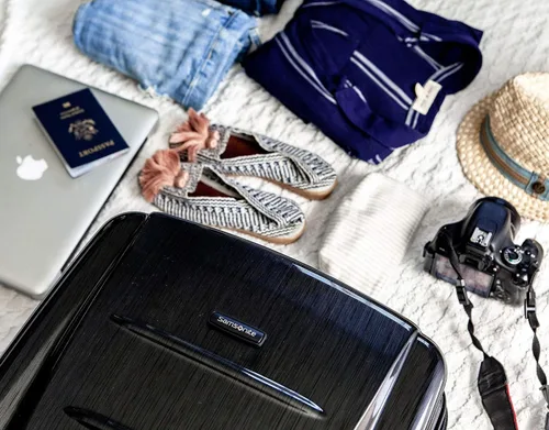 Miniatura 226 de Samsonite Winfield 2 Equipaje rígido con ruedas giratorias, Azul profundo, Juego de 3 piezas (20/24/28)
