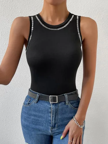 Miniatura 3 de WDIRARA Camiseta sin mangas de verano con cuentas de diamantes de imitación y cuello redondo para mujer