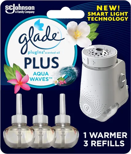 Glade PlugIn Plus kit básico de ambientador, aceite perfumado para el hogar y el baño, Aqua Waves, 2.01 onzas líquidas, 1 calentador y 3 recargas