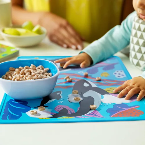 Miniatura 3 de Munchkin® WildLove - Mantel individual reversible de silicona para niños, 1 unidad, Orca