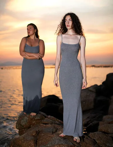 Miniatura 5 de PUMIEY Vestido largo sexy sin cordones para mujer, suave y acanalado