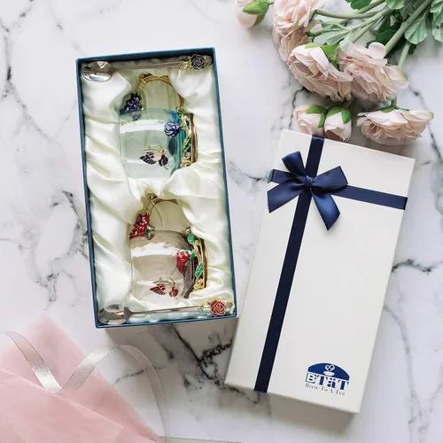 Miniatura 6 de BTaT- Juego de tazas de té de vidrio floral con tapas y cuchara, paquete de 2, 11 onzas, azul y rojo, diseño de flores con caja de regalo, tazas