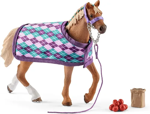 Schleich Horse Club, juego de 4 piezas, juguetes de caballos para niñas y niños de 5 a 12 años de edad, pura sangre inglesa con manta