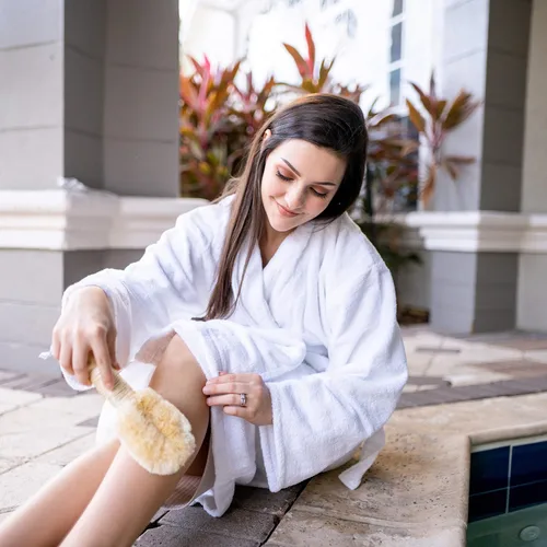 Miniatura 7 de GranNaturals Cepillo de sisal para piel y cuerpo para baño y ducha Fibras naturales para mejorar la circulación sanguínea, exfoliar la piel