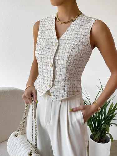 Miniatura 3 de WDIRARA Blazer sin mangas con cuello en V y botones asimétricos para mujer