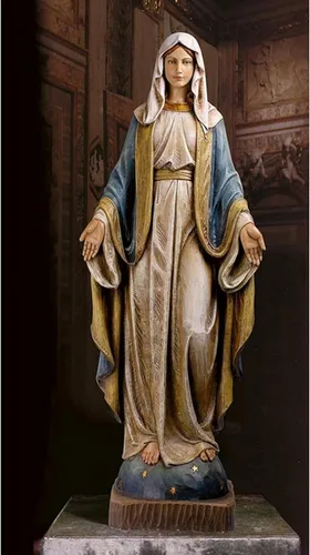 Miniatura 2 de 48 Estatua de Nuestra Señora de Gracia