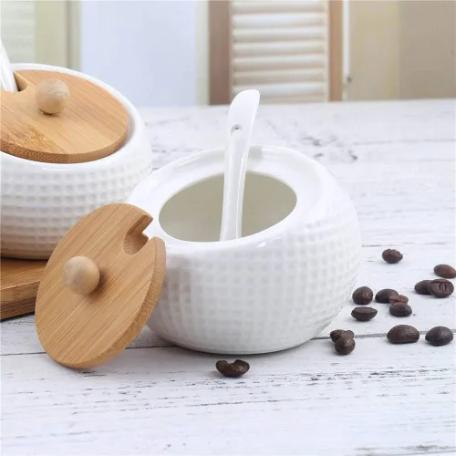 Miniatura 2 de Recipiente de especias de porcelana para condimentos con tapas, soporte de tapa de bambú, cuchara de servir de cerámica, bandeja de madera, la mejor