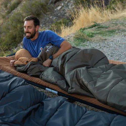 Miniatura 7 de Bolsas de dormir TETON Celsius Regular, 25F, 20F, 0F grados, bolsa para todo clima para adultos y niños, camping fácil y cálido, bolsa de viaje