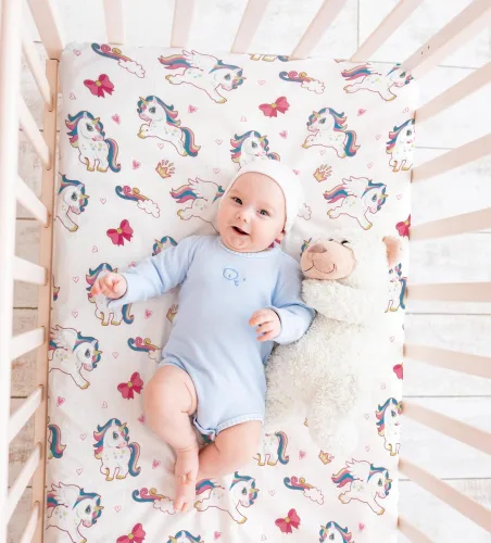 Miniatura 2 de Paquete de 4 sábanas suaves para bebé niña N Play para colchón de mini cuna, diseño de unicornio, arcoíris y corazón, lindo poliéster neutro unisex